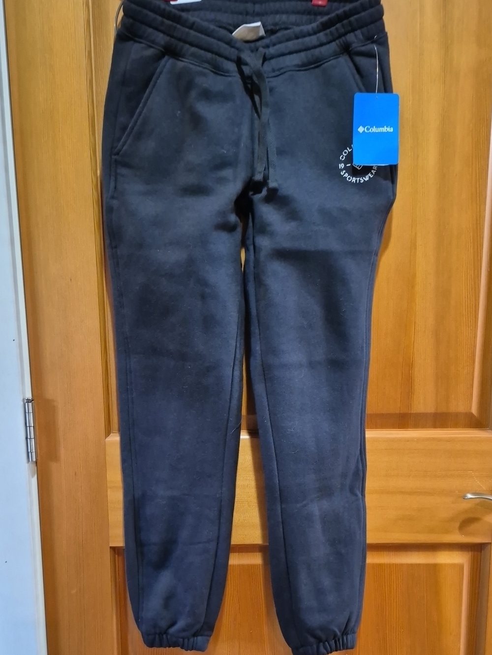 Columbia Black Kids or XS Woman Fleece Joggers with Drawstring